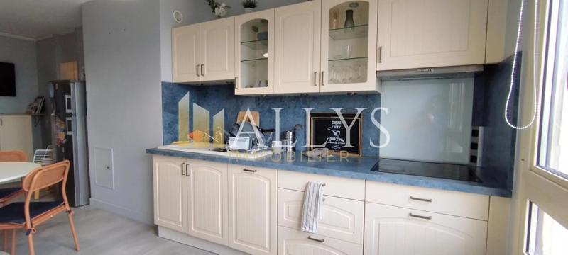 Appartement - 81 m² - 4 pièces