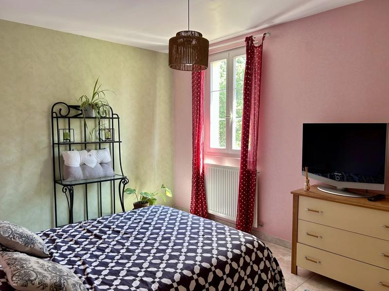 Maison - 230 m² - 5 pièces