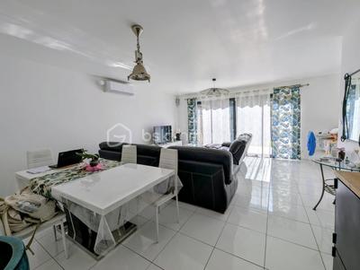 Maison - 80 m² - 3 pièces