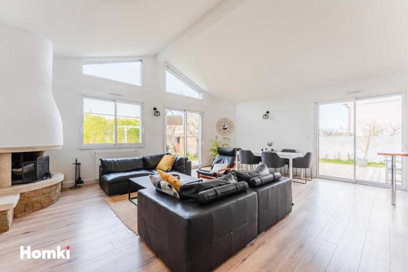 Maison - 122 m² - 4 pièces