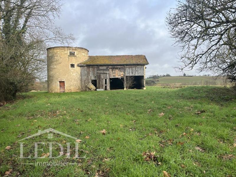 Grange - 100 m² - 2 pièces