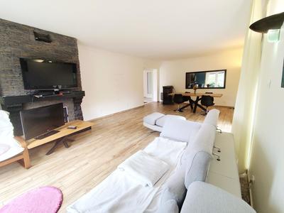 Maison - 122 m² - 5 pièces