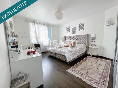 Maison - 92 m² - 4 pièces