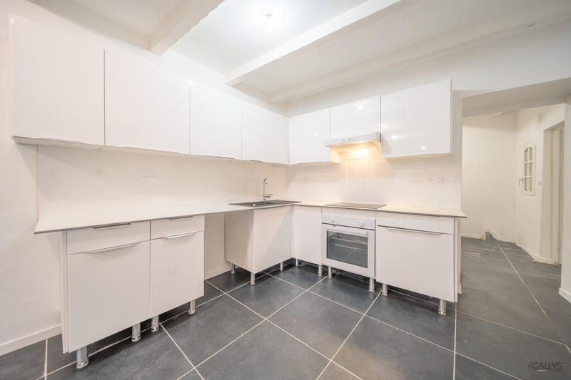 Appartement - 152 m² - 6 pièces