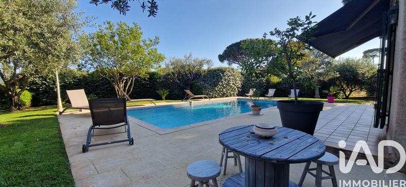 Maison - 159 m² - 6 pièces