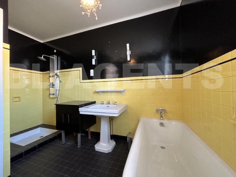 Maison - 151 m² - 5 pièces