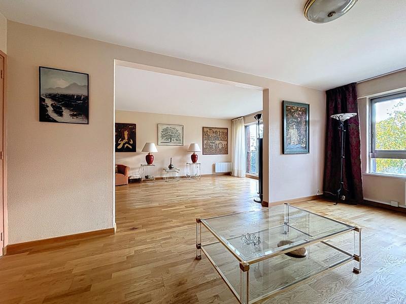 Appartement - 115 m² - 4 pièces