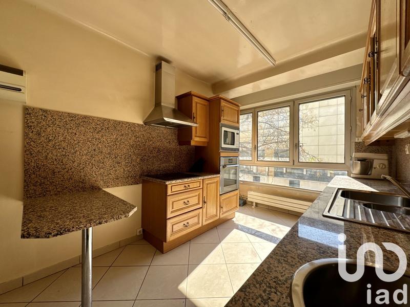 Appartement - 76 m² - 3 pièces