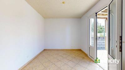 Maison - 83 m² - 3 pièces