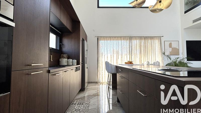 Maison - 120 m² - 4 pièces