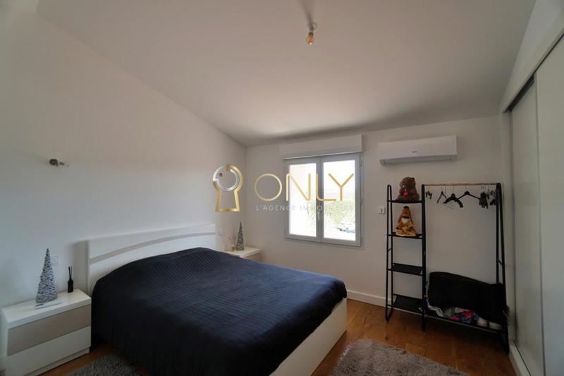 Maison - 226 m² - 6 pièces