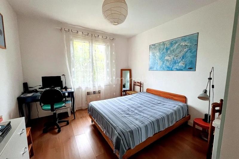 Maison - 97 m² - 4 pièces