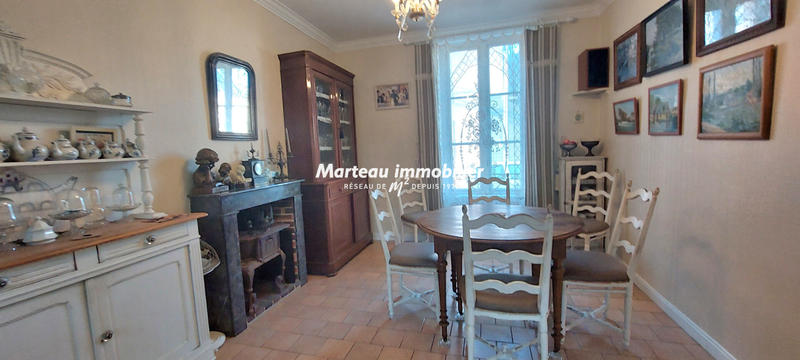 Maison - 141 m² - 8 pièces
