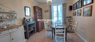 Maison - 141 m² - 8 pièces