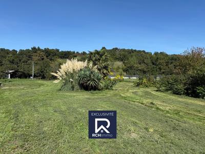 Terrain - 880 m²
