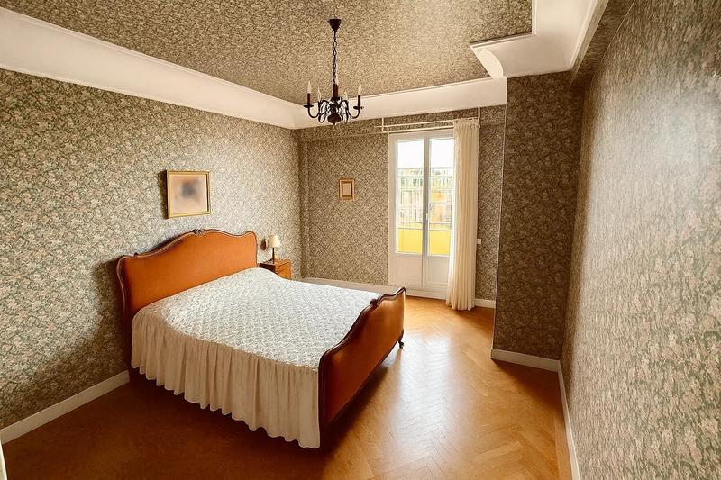 Appartement - 127 m² - 5 pièces