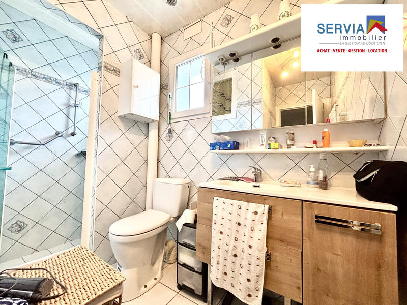 Maison traditionnelle - 102 m² - 4 pièces