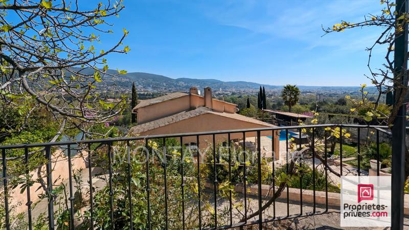 Maison - 144 m² - 5 pièces