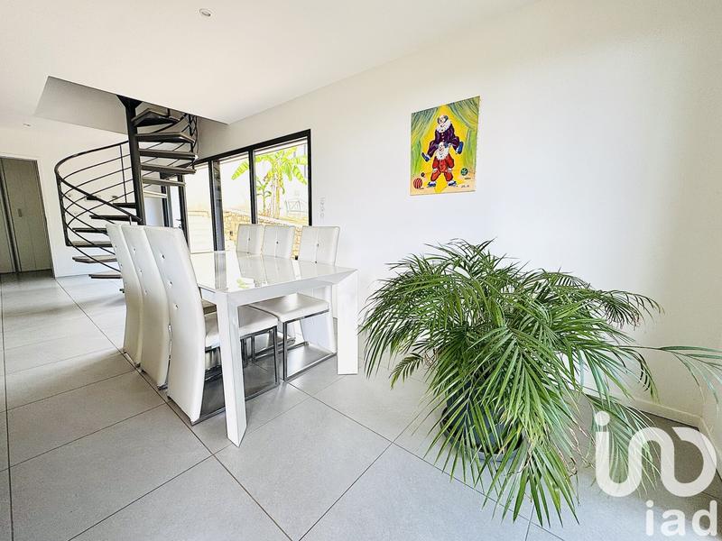 Maison de maîtres - 114 m² - 5 pièces