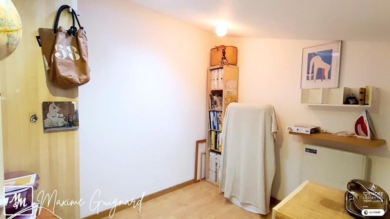 Maison traditionnelle - 105 m² - 6 pièces