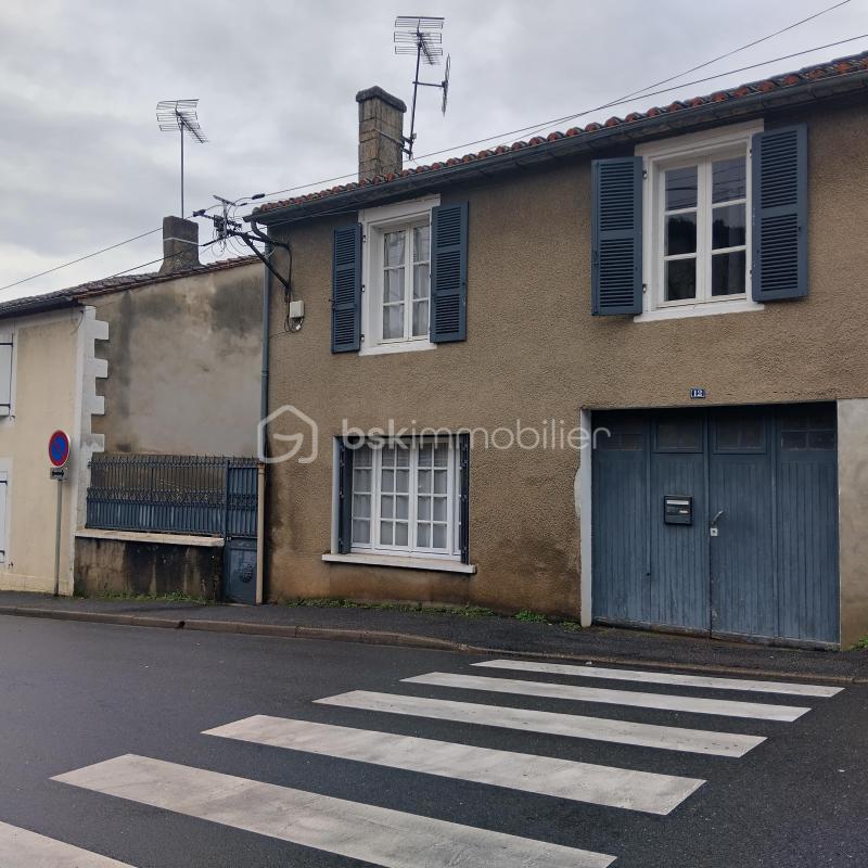 Maison de ville - 114 m² - 4 pièces