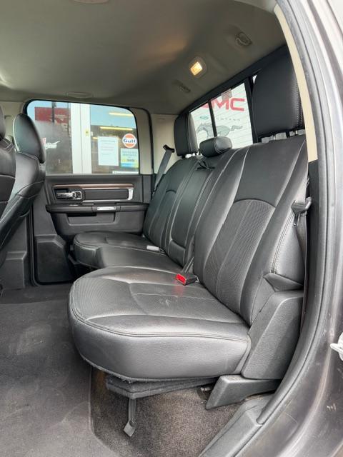 Dodge Ram 1500 Laramie Crewcab