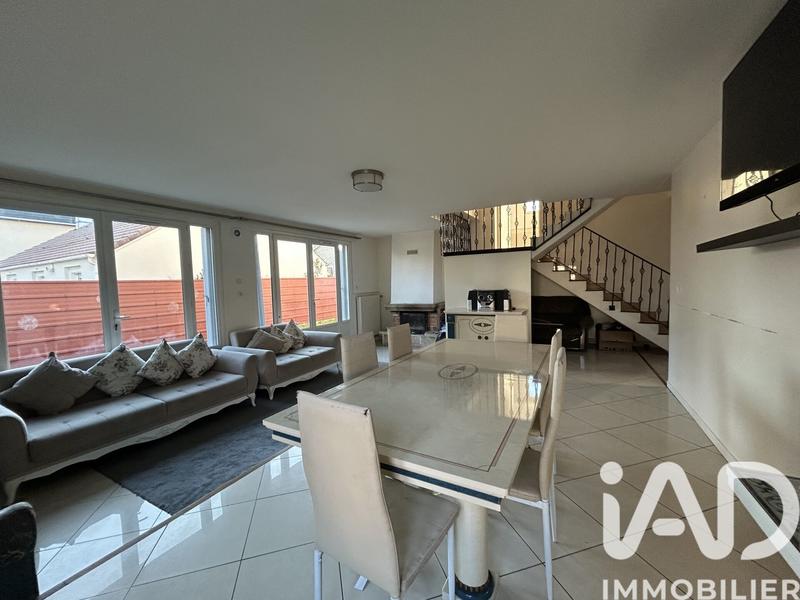 Maison - 140 m² - 7 pièces