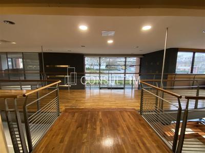 Bureau - 347 m²