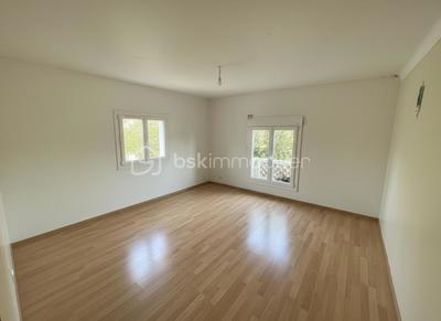 Maison traditionnelle - 135 m² - 4 pièces