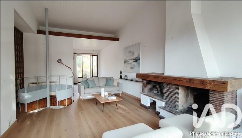 Maison - 127 m² - 5 pièces