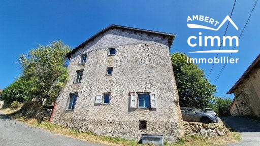 Maison traditionnelle - 70 m² - 6 pièces