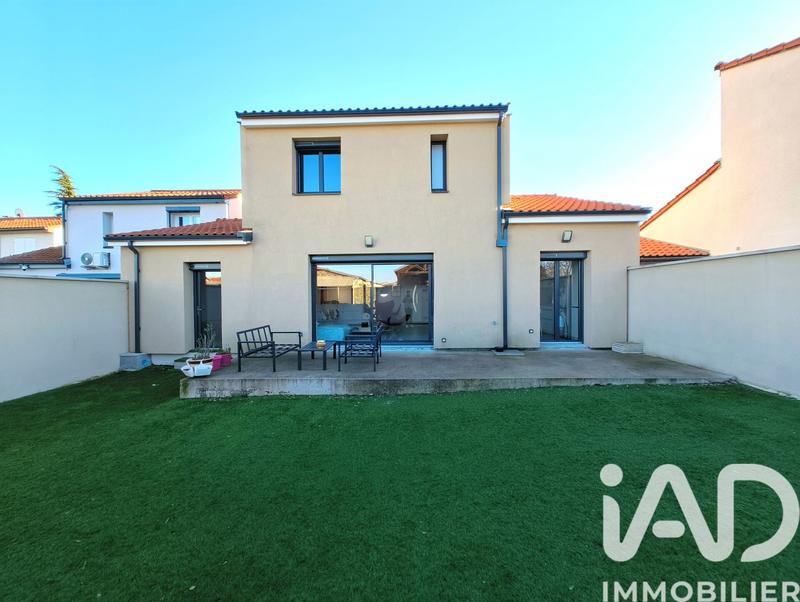Maison de village - 119 m² - 5 pièces