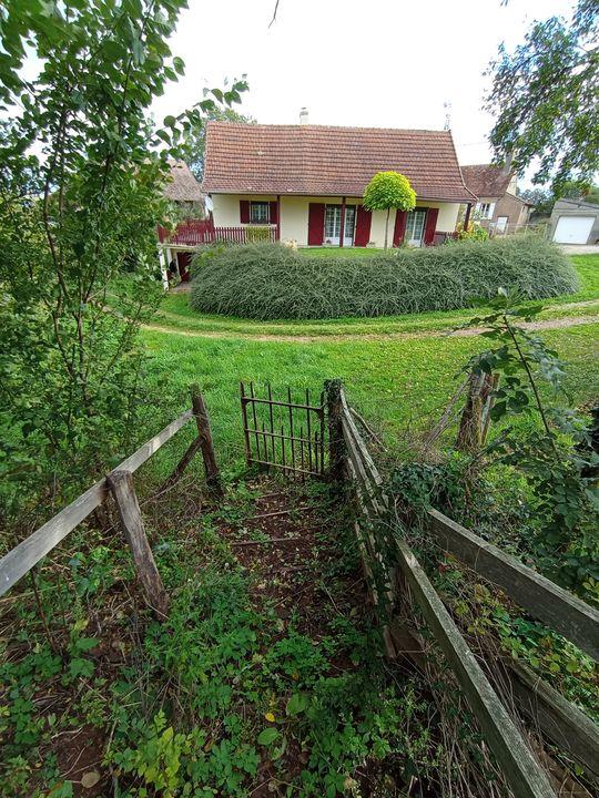 Maison - 101 m² - 7 pièces