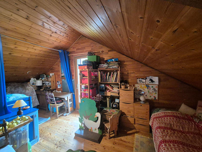 Maison - 100 m² - 6 pièces