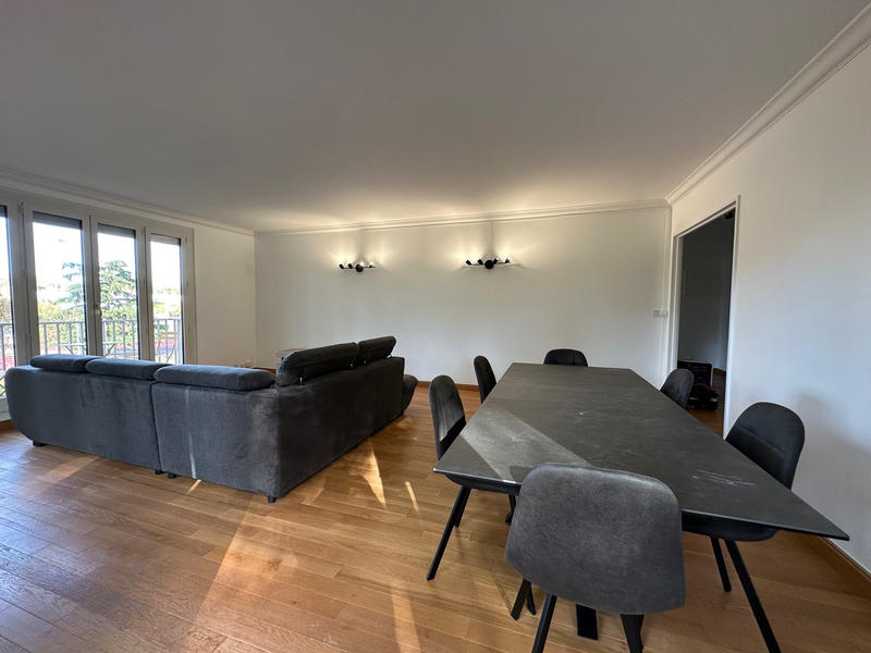 Appartement - 114 m² - 6 pièces