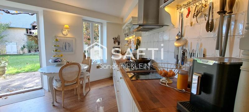 Maison - 192 m² - 6 pièces