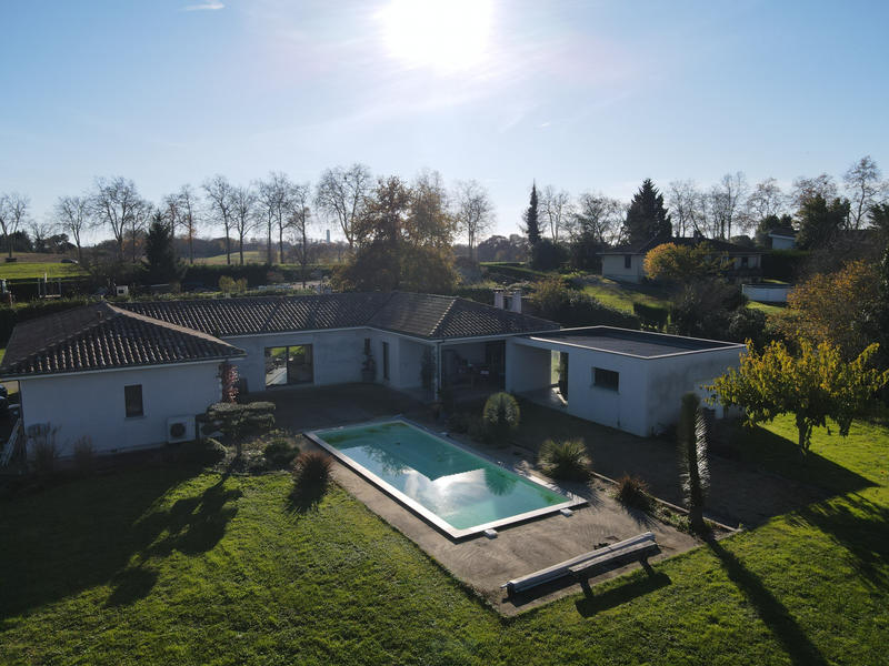Maison de village - 161 m² - 6 pièces