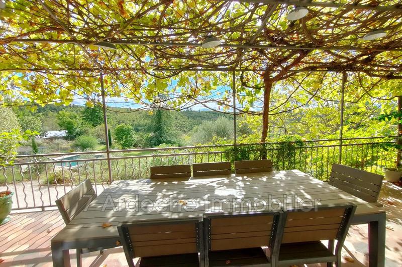 Maison - 175 m² - 5 pièces