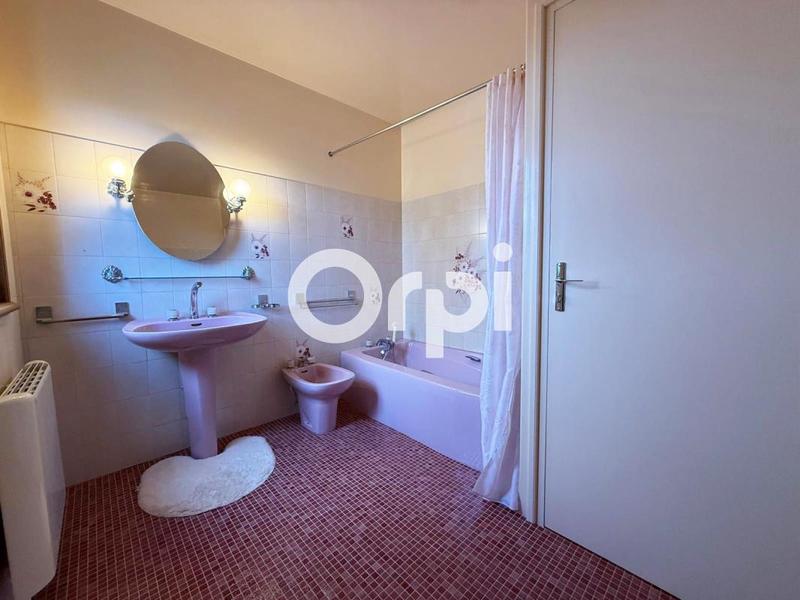 Maison - 160 m² - 7 pièces