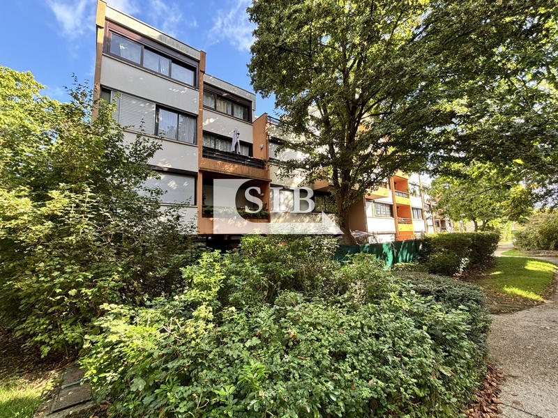 Appartement - 80 m² - 4 pièces