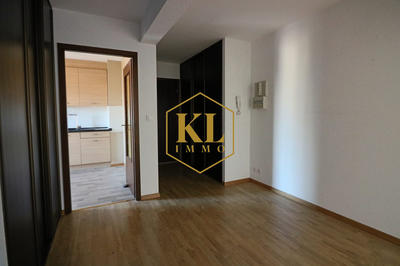 Appartement - 90 m² - 3 pièces