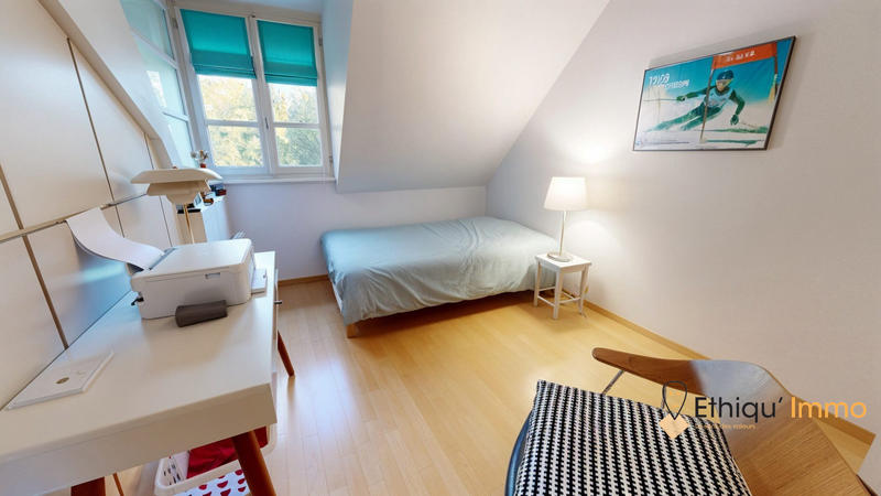 Appartement - 172 m² - 5 pièces