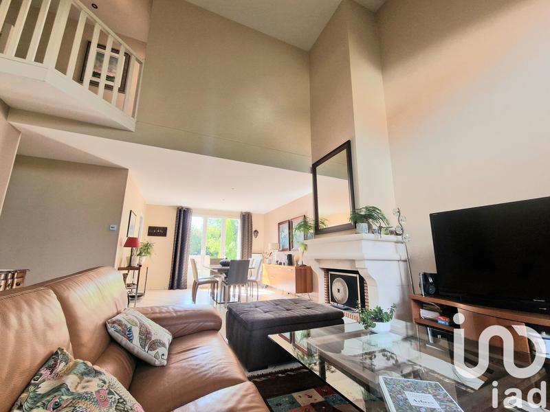 Maison - 191 m² - 6 pièces