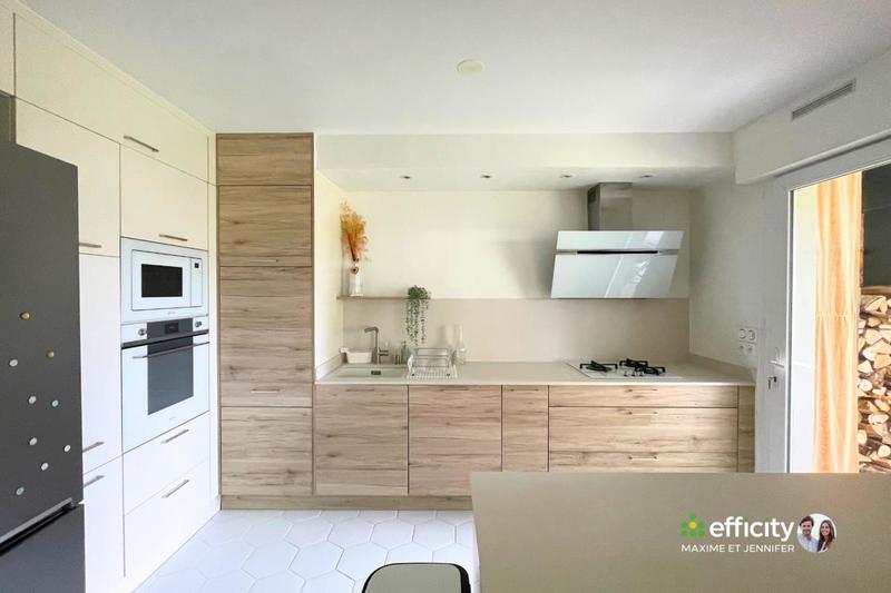 Appartement - 96 m² - 4 pièces