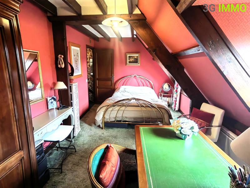 Propriété - 130 m² - 5 pièces