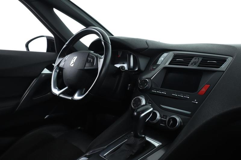 Ds Ds 5 1.6 Blue-HDi So Chic Eat6 120 ch