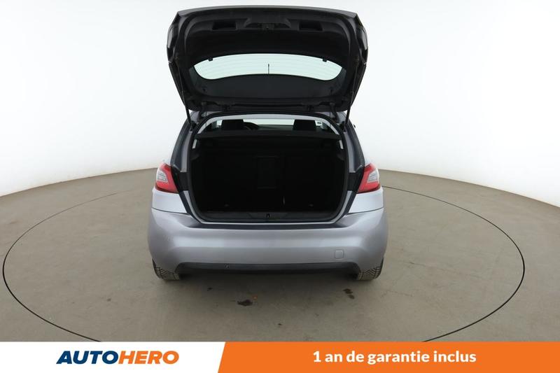 Peugeot 308 1.5 Blue-HDi Active Business Eat8 130 ch