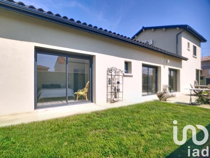 Maison - 135 m² - 6 pièces