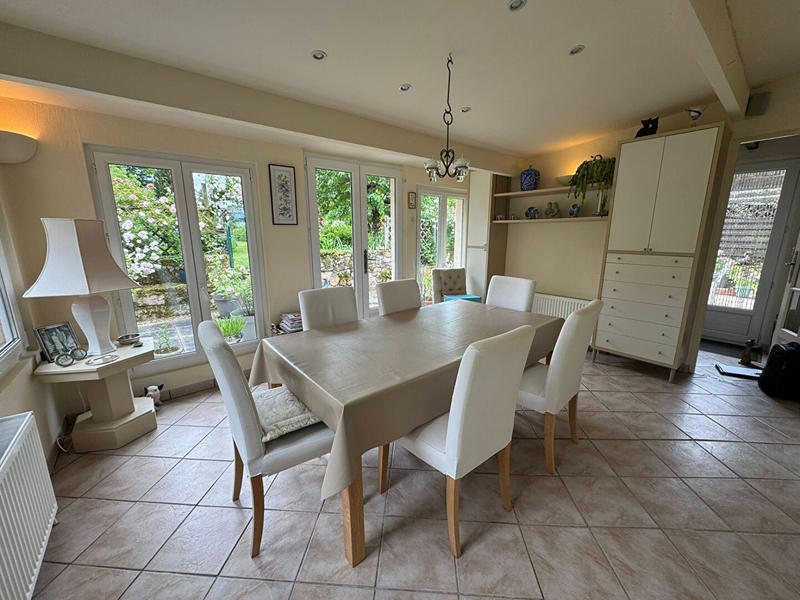 Maison - 107 m² - 5 pièces