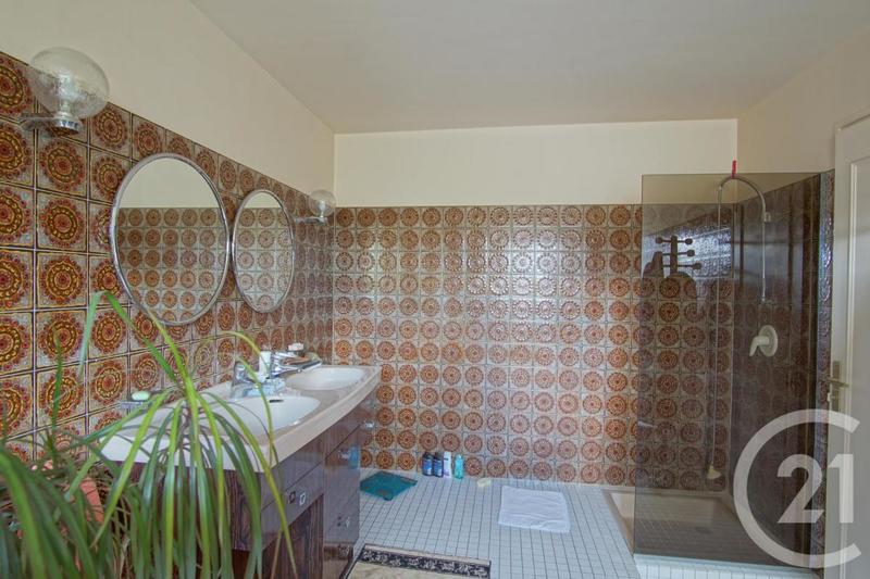 Pavillon - 143 m² - 5 pièces